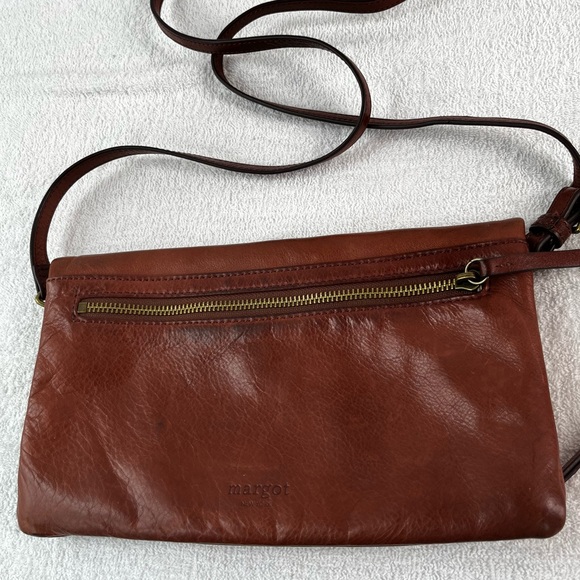 Margot New York Brown Anthropologie Leather Fold Over Crossbody Bag Purse STAIN - Picture 16 of 16